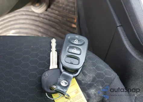 2020 Hyundai Elantra Se z USA, uszkodzony, nr VIN 5NPD74LF1LH594142